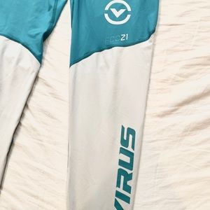 VIRUS WOMEN’S GYM WEAR